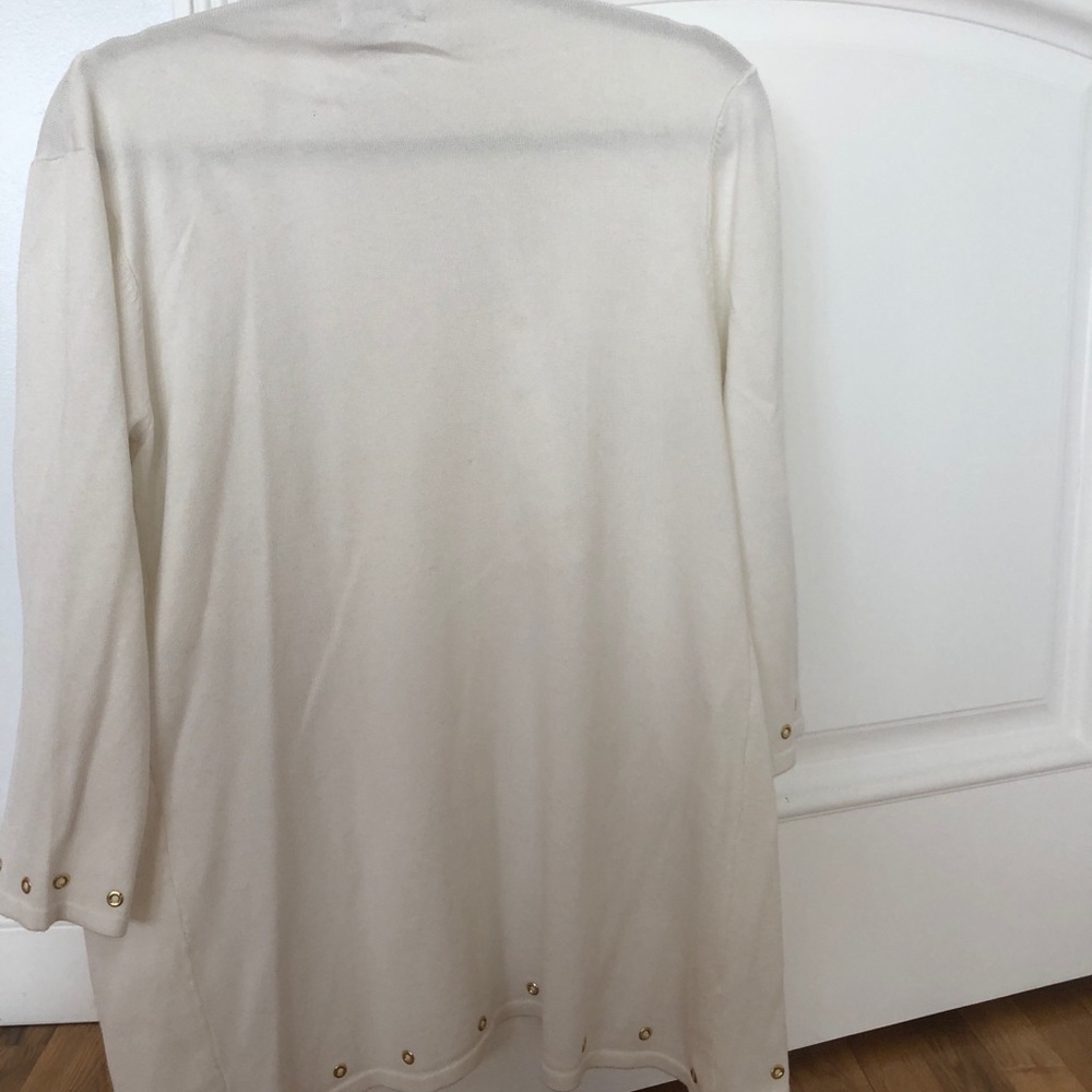 Sweater - Picture 2 of 2